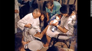 Bergoglio-foot-washing